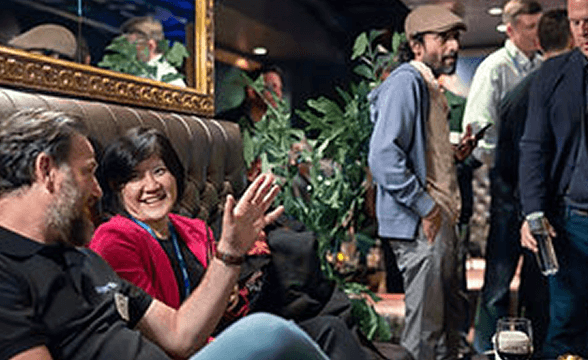 Welcome Drinks with Visiting Execs